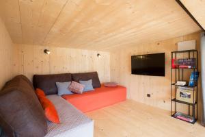 B&B / Chambres d'hotes Les Lodges, by Refuges en ville : photos des chambres