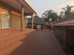 LANGA S COZY GUESTHOUSE