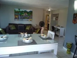 McFarlane's Place - Ocho Rios