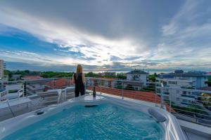 Soleis Sea View Spa Apartment