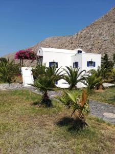 HONES - RELAX HOUSE Santorini Greece