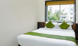 Treebo Malhaar Regency