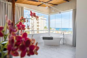 Junior Suite with two Beds room in Essence Hotel Boutique by Don Paquito