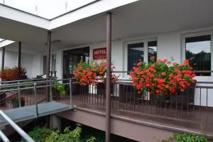 Hotel Poświętne - Glinojeck