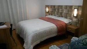 LARGE SUITE 90m2 LEÓN CENTRO - Армуния