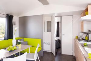 Campings Camping Paris Beau Village : photos des chambres