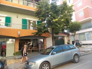 Studio with Garden View room in Elvin Apartments