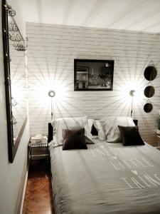 Le Parisien T1Antony-Berny by Beds4Wanderlust - 35m2 avec Balcon - Aéroport Orly 5miles - Train Station RER B ORLYVAL 1mile