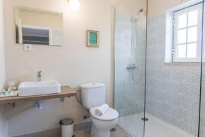 Suite with Pool View room in Quinta Sao Martinho