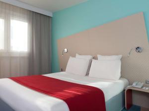 Hotels Mercure Paris Le Bourget Aeroport : photos des chambres