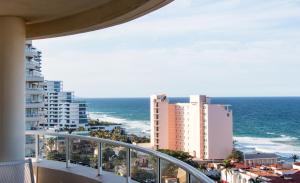 801 Oyster Schelles - by Stay in Umhlanga
