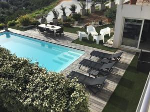 Villa piscine vue mer