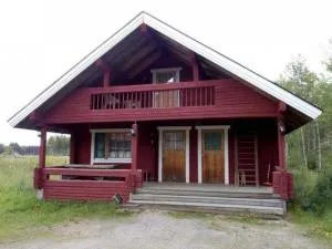 Hirsimökki Tuurin kyläkaupan lähellä - 库奥尔塔内