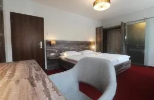 stadthotel miya - باد ميرجينثيم