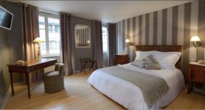 Hotels The Originals City, Hotel de la Balance, Montbeliard : photos des chambres