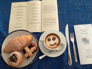 Hotel Sangallo B&B - panoramic position - Valley and vineyard view- family run