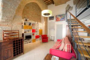 Stilnuovo Charming Apartment in Sienas Historic Center, Very Close to Piazza del Campo