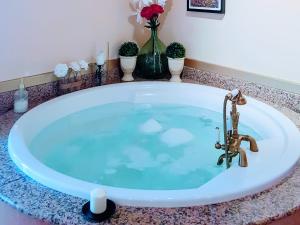 Le Café du Village - Bar à cocktails & à Ambiance