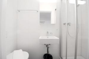 HITrental Station Apartments