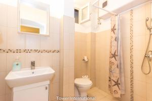 Home Apartment near Blaha Lujza Square