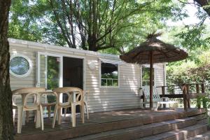Campings Aloha plage camping 4etoiles : photos des chambres
