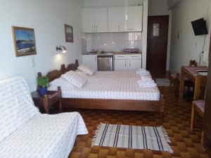 Bissias Guest House Poros-Island Greece