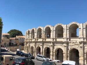 Appartements Aux pieds des arenes : photos des chambres