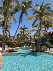 The Westmarine Waterfront Hotel