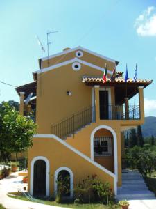 Niki Apartments