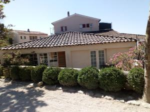Appartements Charmant T2 climatise avec belle vue , Golf de Pont-Royal : photos des chambres