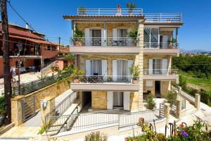 Angelo Del'Arte Estate Corfu Greece