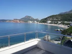 Two Palms Apartment - Zlatna Obala