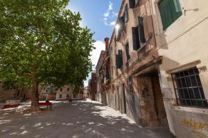 Accademia Opera Deluxe by Wonderful Italy