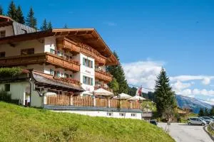 Almhof Roswitha - Grün