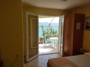 Antonio Apartments 