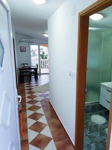 Apartments by the sea Vir - 13801