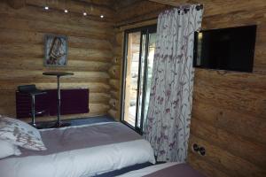 Les Chalets de Maramour : Chambre Double - Occupation simple - Non remboursable