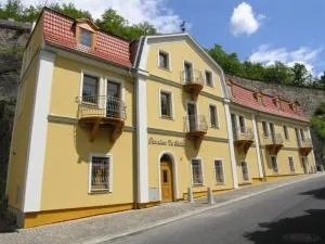 Penzion Ve Skale - Loket