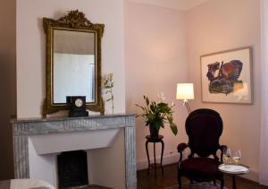 B&B / Chambres d'hotes Oh, le chateau! : photos des chambres