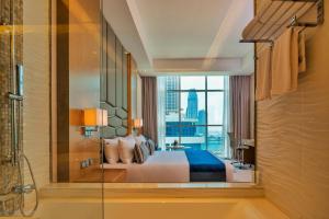 One bedroom Suite with free access to Hotel's private beach at Palm - Jumeirah room in Canal Central Hotel