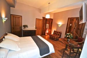 Hotels Hotel La Montagne Fleurie : photos des chambres