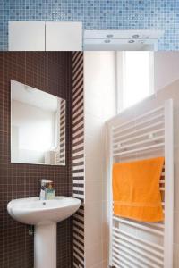 Apartment M49 