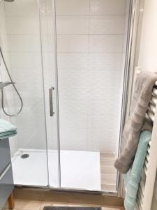 Appartements Homelivia, Appart FRIDA, mezzanine, deco raffinee et balcon : photos des chambres