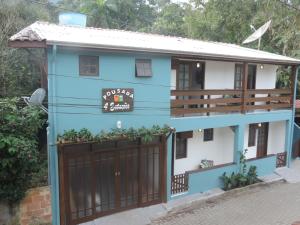 Pousada Quatro Estacoes