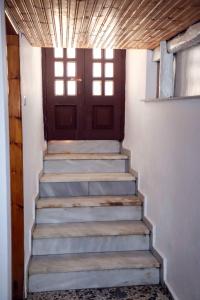 Ninas Country House