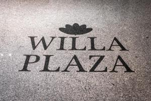 Willa Plaza