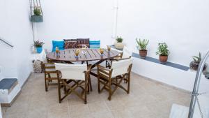 Mylopetres Traditional Houses Finikia