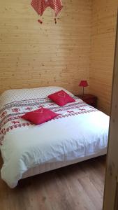 Appartements F2 SUR LES HAUTEURS DE GERARDMER : photos des chambres