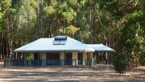 Margaret River Hideaway & Farmstay - Bramley