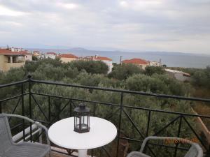 Flisvos Apartments Agistri Greece